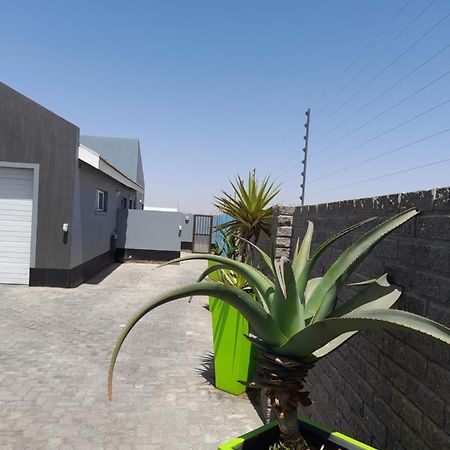 Kelpmeeu Self- Catering Apartments Swakopmund Exterior photo